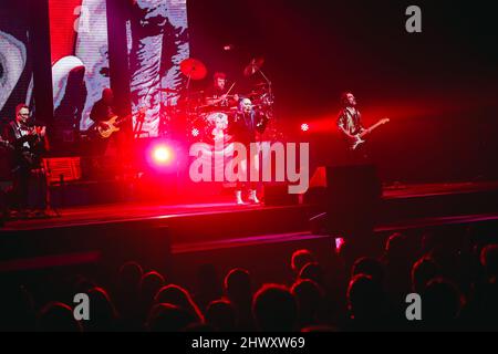 Milan, Italie. 07th mars 2022. Loredana Berte se produit en direct pour le manifeste Tour 2022 au Repower Theatre de Milan, Italie, le 07 2022 mars crédit: Independent photo Agency/Alamy Live News Banque D'Images