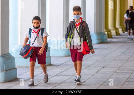 Les enfants cubains en 2022 Banque D'Images