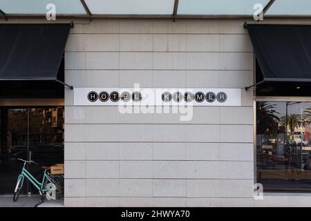 VALENCE, ESPAGNE - 04 MARS 2022: L'hôtel Kramer est situé sur AV Campanar, Valence Banque D'Images