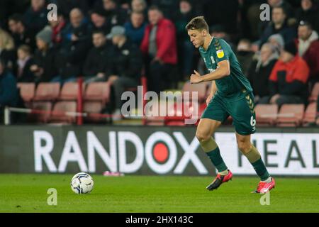 Sheffield, Royaume-Uni. 08th mars 2022. DAEL Fry #6 de Middlesbrough lors du match de championnat EFL Sky Bet entre Sheffield Utd et Middlesbrough à Bramall Lane, Sheffield, Angleterre, le 8 mars 2022. Photo de Simon Hall. Utilisation éditoriale uniquement, licence requise pour une utilisation commerciale. Aucune utilisation dans les Paris, les jeux ou les publications d'un seul club/ligue/joueur. Crédit : UK Sports pics Ltd/Alay Live News Banque D'Images