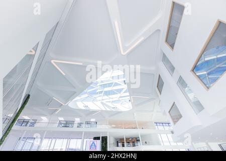 Essen, Allemagne. 09th mars 2022. Vue sur le nouveau campus Aldi. Le nouveau siège d'Aldi Nord sera officiellement ouvert le 09.03.2022. Credit: Rolf Vennenbernd/dpa/Alay Live News Banque D'Images