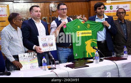 New Delhi, Inde. 09th mars 2022. Branko Devide Vinceti football et Président NK Instruta FC Croatio et Directeur général Darko Podnard Directeur des Affaires internationales de NK istra 1961 et Mikel Lauzurice Directeur Coach et développement à la conférence de presse sur 1st Indo Croate football collaboration AS Indo Europe Sports Leisure council, Activités visant à promouvoir les relations entre l'Inde et l'Europe par le biais des sports et des citoyens à New Delhi, Inde, le 09 mars 2022. (Photo de Ravi Batra/Sipa USA) crédit: SIPA USA/Alay Live News Banque D'Images