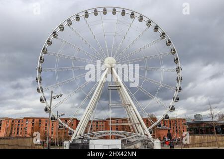 Liverpool Ferris Wheel à Keel Warf, Liverpool Waterfront Banque D'Images