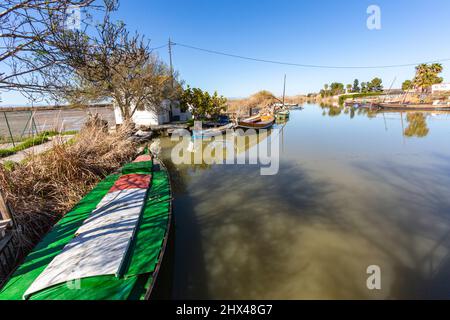 Bateaux à Carrera de la Reina, El Palmar, province de Valence, Espagne Banque D'Images