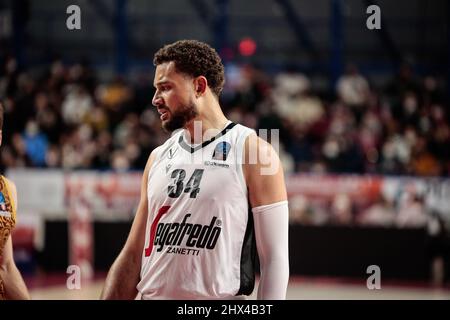 Venise, Italie. 09th mars 2022. Kyle Weems (Segafredo Virtus Bologna) pendant Umana Reyer Venezia vs Virtus Segafredo Bologna, Basketball Championnat Eurocup à Venise, Italie, marzo 09 2022 crédit: Independent photo Agency/Alay Live News Banque D'Images