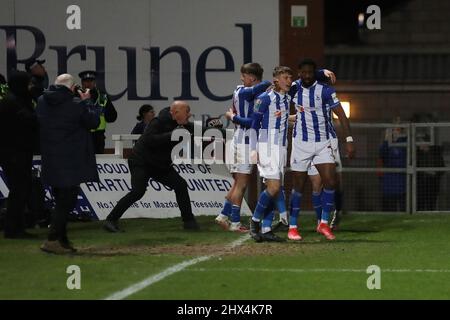 HARTLEPOOL, ROYAUME-UNI. 9th MARS Luke Molyneux, de Hartlepool United, célèbre son deuxième but lors du match du Trophée EFL entre Hartlepool United et Rotherham United à Victoria Park, Hartlepool, le mercredi 9th mars 2022. (Credit: Mark Fletcher | MI News) Credit: MI News & Sport /Alay Live News Banque D'Images