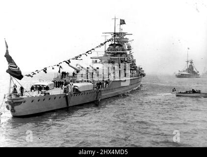 La flotte et les navires étrangers ***** Préparation à la Revue navale ***** . Le cuirassé de poche allemand 'Admiral Graf Spee'. 16 mai 1937. (Photo de Sport & General Press Agency Limited). Banque D'Images