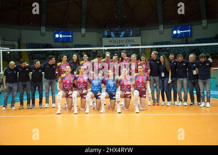 L'équipe Vero Volley Monza pendant les finales de trimestre - Vero Volley Monza vs Carraro Imoco Volley Conegliano, CEV Champions League les femmes de volley-ball match à Monza (MB), Italie, mars 09 2022 Banque D'Images