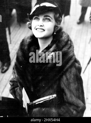 La princesse Alexis Mdivani, l'ancienne Barbara Hutton, la riche fille de la société de New York. La photo a été faite sur le S.S. Europa quand la princesse est retournée à New York pour passer les vacances d'hiver avec ses parents, M. et Mme Franklyn Hutton. 4 janvier 1935. (Photo par personnalités). Banque D'Images