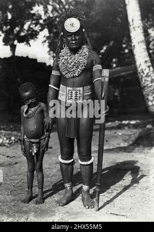 Îles Salomon - population - hommes. 31 mai 1948. Banque D'Images