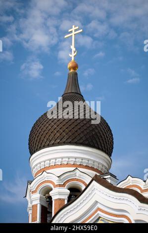 Estonie, Tallinn, Cathédrale orthodoxe d'Alexandre Nevsky, gros plan sur le dôme d'oignon Banque D'Images