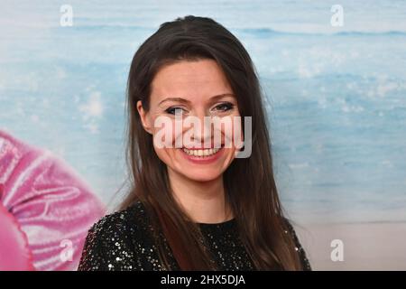 Munich, 9th mars 2022, Julia HARTMANN (actrice), image unique, couper un seul motif, portrait, portrait, portrait. Première mondiale JGA Jasmin, Gina, Anna le 9th mars 2022 au cinéma Mathaeser de Munich. Banque D'Images