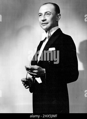 Joseph Post, chef associé de l'Orchestre symphonique de Sydney, se présentera au concert gratuit de l'ABC dans le domaine de Sydney dimanche soir à 8,30pm heures. Le concert marquera la fin de l'année du Jubilé. 2 janvier 1952. (Photo de George Glover, photo-Recording Studios). Banque D'Images