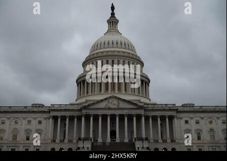 Washington, États-Unis. 09th mars 2022. Une vue générale du Capitole des États-Unis, à Washington, DC, le mercredi 9 mars, 2022. (Graeme Sloan/Sipa USA) Credit: SIPA USA/Alay Live News Banque D'Images