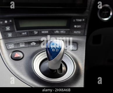 console centrale de voiture hybride électrique Banque D'Images