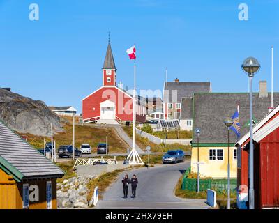 Église de notre sauveur ou Cathédrale de Nuuk (Annaassisitta Oqaluffia). Nuuk la capitale du Groenland à la fin de l'automne. Amérique du Nord, Groenland Banque D'Images