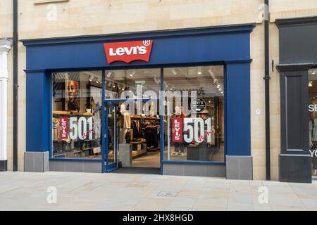 Levi's Store dans le centre Southgate, ville de Bath, Somerset, Angleterre, Royaume-Uni Banque D'Images