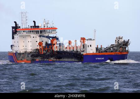 Le dredger Utrecht arrive dans le port de Rotterdam le 30 janvier 2022. Banque D'Images