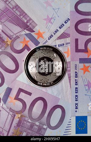 Cardano et 500 euros de billets de banque, Banque D'Images