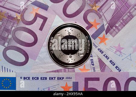 Cardano et 500 euros de billets de banque, Banque D'Images