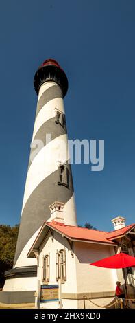 St. Augustine, Floride, États-Unis - 25 février 2022 : extérieur du phare historique de St. Augustine en Floride. Banque D'Images