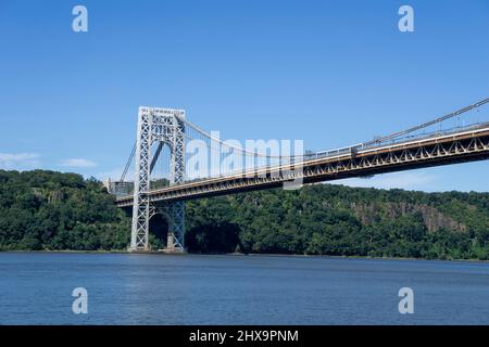 Pont George Washington, Hudson River, vue de New York City, New York à fort Lee, New Jersey, États-Unis Banque D'Images