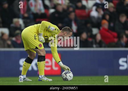 SUNDERLAND, ROYAUME-UNI. 8th MARS Alex Cairns de Fleetwood Town lors du match Sky Bet League 1 entre Sunderland et Fleetwood Town au stade de Light, Sunderland, le mardi 8th mars 2022. (Credit: Mark Fletcher | MI News) Credit: MI News & Sport /Alay Live News Banque D'Images