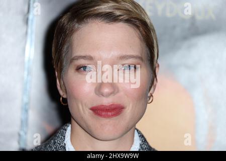 Paris, France. 10th mars 2022. Lea Seydoux assiste à l'Histoire de Ma femme première, tenue à l'UGC cite les Halles, à Paris, le 10 mars 2022. Photo de Jerome Domine/ABACAPRESS.COM crédit: Abaca Press/Alay Live News Banque D'Images