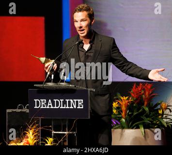 Benedict Cumberbatch avec le Cinema Vanguard Award pour son rôle dans Power of the Dog au 37e Festival International du film de Santa Barbara Banque D'Images