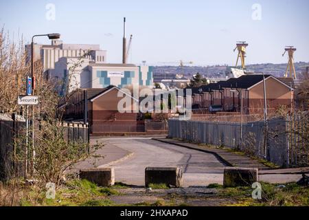 Mountcollyer Street à Belfast, Irlande du Nord. Où le film autobiographique de l'âge de la venue 'Belfast' écrit et réalisé par Kenneth Branagh est mis en place. Banque D'Images