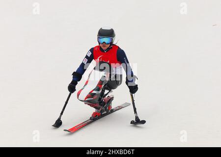Pékin, Chine. 11th mars 2022. Momoka Muraoka (JPN) ski alpin : slalom géant féminin assis pendant les Jeux paralympiques d'hiver de 2022 à Beijing au Centre national de ski alpin de Beijing, en Chine . Crédit: Naoki Nishimura/AFLO SPORT/Alay Live News Banque D'Images
