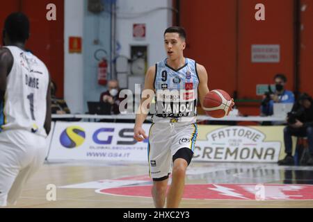 Cremona, Italie. 09th mars 2022. Matteo Spagnolo (Vanoli Cremona) pendant Vanoli Panier Cremona vs GeVi Napoli, Italian Basketball A Serie Championship à Cremona, Italie, Mars 09 2022 crédit: Independent photo Agency/Alay Live News Banque D'Images