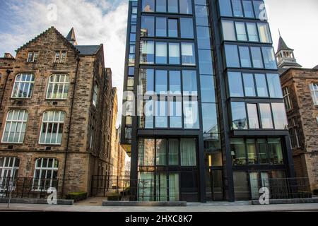 Le Quartermile à Édimbourg. Un développement de bâtiments modernes et historiques au sud du Grassmarket. Banque D'Images