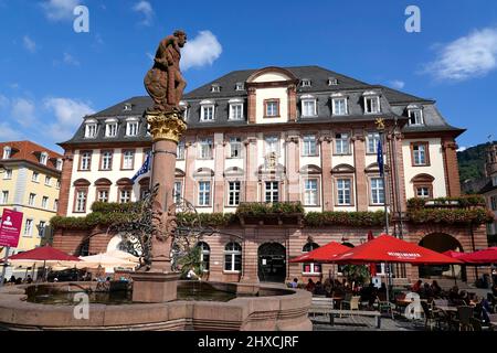 Allemagne, Bade-Wurtemberg, Heidelberg, Vieille ville, place du marché, Hôtel de ville, fontaine Hercules Banque D'Images