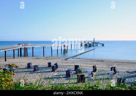 Vue sur la nouvelle jetée de Koserow sur Usedom, qui ouvrira en 2021 Banque D'Images