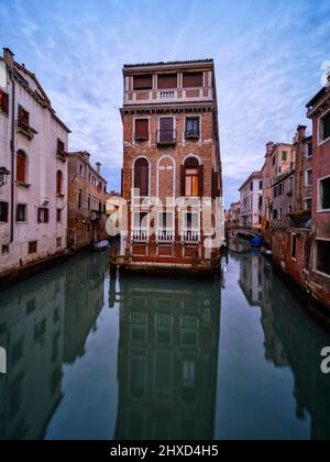 Vue sur le Palazzo Tetta, Venise Banque D'Images