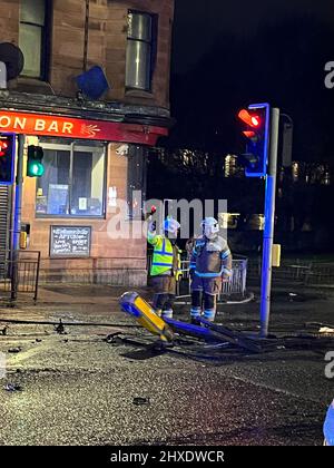 Paisley, Écosse, 11th mars 2022, accident de voiture blocs Causeyside Street Paisley crédit: Photopsy/Alay Live News Banque D'Images