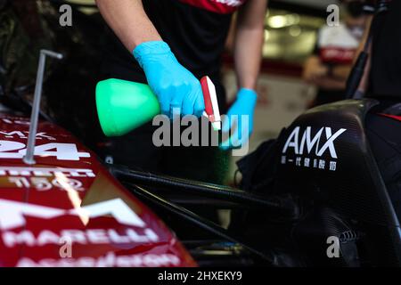 Bahreïn, Émirats arabes Unis. 12th mars 2022. Alfa Romeo F1 Team ORLEN, ambiance pendant les épreuves pré-saison de Formule 1 Aramco avant le Championnat du monde de Formule 1 de la FIA 2022, sur le circuit international de Bahreïn, du 10 au 12 mars 2022 à Sakhir, Bahreïn - photo Antonin Vincent / DPPI Banque D'Images