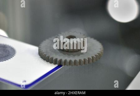 Fusion laser sélective. Objet imprimé sur une imprimante métallique 3D. Banque D'Images