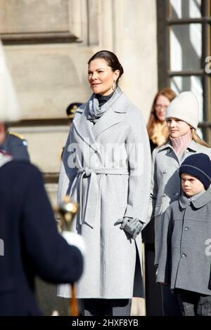 STOCKHOLM 20220312 Princesse Victoria, Prince Oscar, Princesse Estelle à la célébration du nom au Château de Stockholm. Photo : Johan Jeppsson / TT code 10730 Banque D'Images