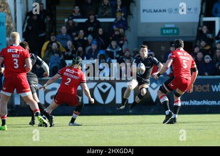 Newcastle, Royaume-Uni. 12th mars 2022. NEWCASTLE UPON TYNE, ROYAUME-UNI. 12th MARS Adam Radwan de Newcastle Falcons en action lors du match de première division de Gallagher entre Newcastle Falcons et Saracens à Kingston Park, Newcastle, le samedi 12th mars 2022. (Credit: Chris Lishman | MI News) Credit: MI News & Sport /Alay Live News Banque D'Images