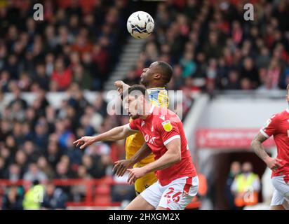 Nottingham, Royaume-Uni. 12th mars 2022. Scott McKenna (26 forêt) pendant le match de Champioinship de l'EFL entre la forêt de Nottingham et la lecture au City Ground à Nottingham, Angleterre Paul Bisser/SPP crédit: SPP Sport Press photo. /Alamy Live News Banque D'Images