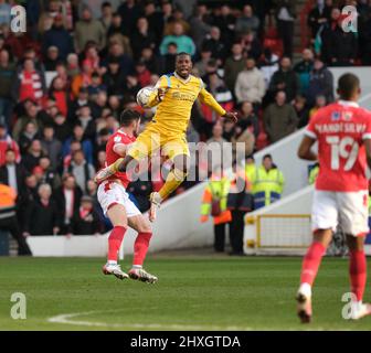 Nottingham, Royaume-Uni. 12th mars 2022. Scott McKenna (26 forêt) pendant le match de Champioinship de l'EFL entre la forêt de Nottingham et la lecture au City Ground à Nottingham, Angleterre Paul Bisser/SPP crédit: SPP Sport Press photo. /Alamy Live News Banque D'Images