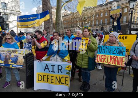 Manifestation ukrainienne à Londres le 12th mars 2022 Banque D'Images