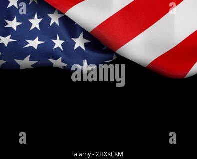 Drapeau américain sur un tableau noir avec espace pour le texte, arrière-plan patriotique américain Banque D'Images
