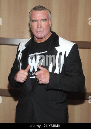 Orlando, Floride, États-Unis. 1st avril 2022. Scott Hall à WrestleCon à l'hôtel Hyatt d'Orlando, en Floride, pendant le week-end de WrestleMania à Orlando, en Floride. 01 avril 2017. Crédit : George Napolitano/Media Punch/Alay Live News Banque D'Images