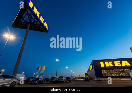 Wien, Vienne: Magasin de meubles IKEA en 22. Donaustadt, Wien, Autriche Banque D'Images