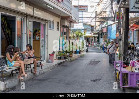 Boutique de massage à Hua Hin. C'est un vieux village de pêcheurs qui est devenu l'une des destinations de voyage les plus populaires en Thaïlande. Banque D'Images