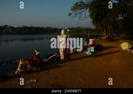 Santiniketan, Bengale-Occidental, Inde. 13th mars 2022. Activités quotidiennes de Dhobi ou lavoir de Santiniketan, Bengale-Occidental, Santiniketan (Credit image: © Samiran Nandy/Pacific Press via ZUMA Press Wire) Banque D'Images