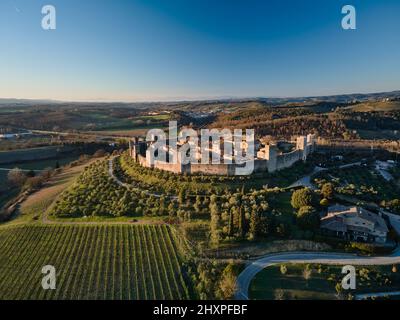 Vue aérienne de la ville médiévale de Monteriggioni, Toscane, Italie Banque D'Images